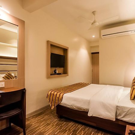 Super Capital O Hotel Konar Inn Turambhe Exterior photo